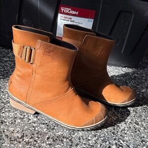 Sorel Tan Ankle Boots
